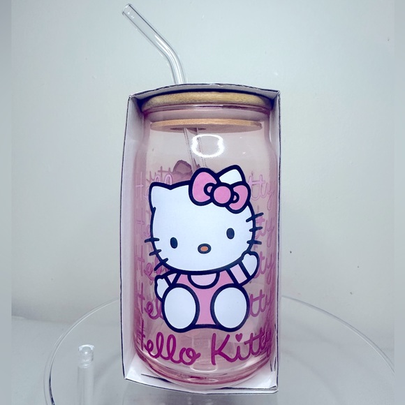 Baby Pink Hello Kitty Glass Tumbler with Bamboo Lid and Glass Straw - Picture 3 of 4